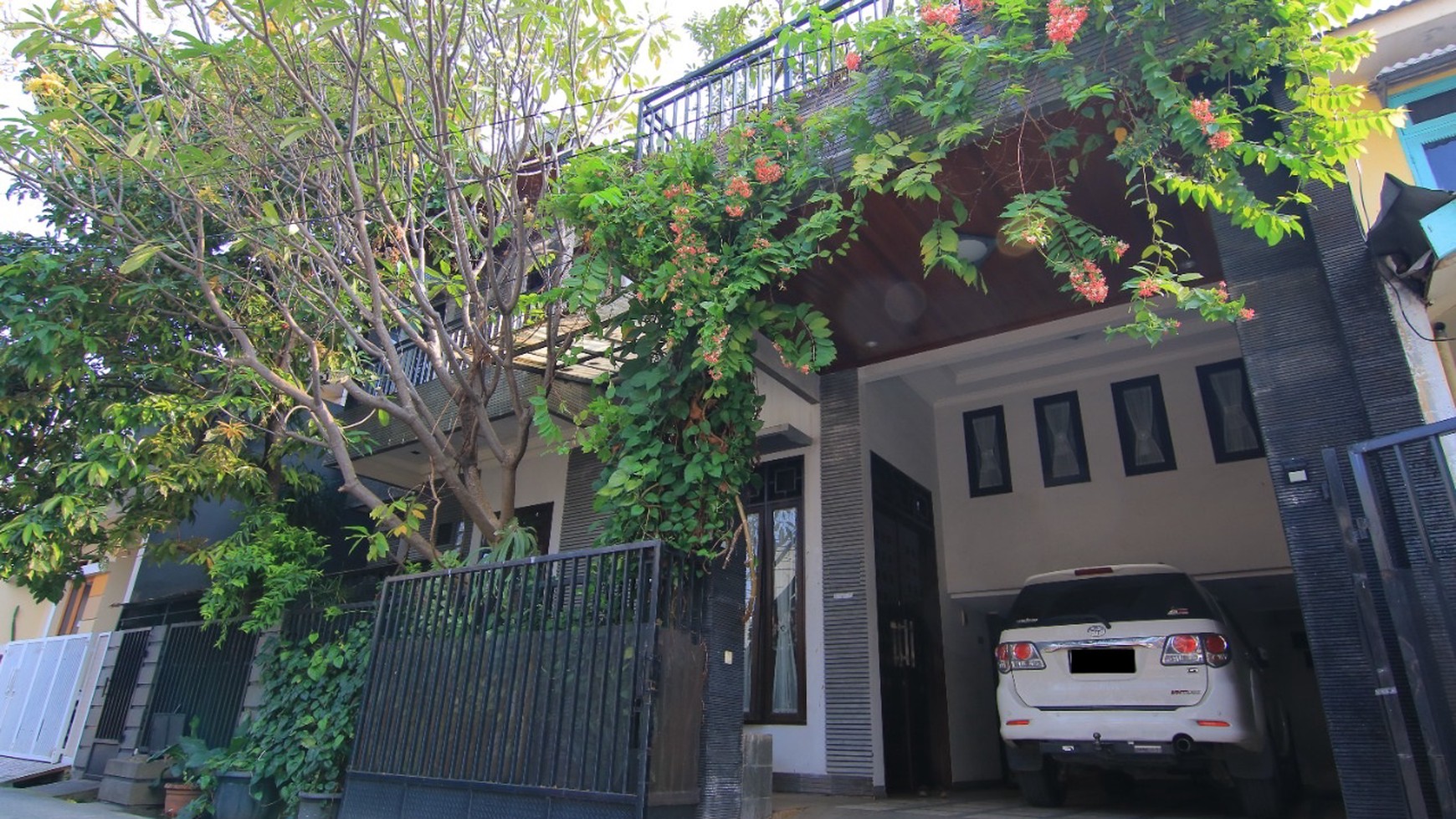 Rumah bagus, terawat, lingkungan aman dan Nyaman di Bekasi