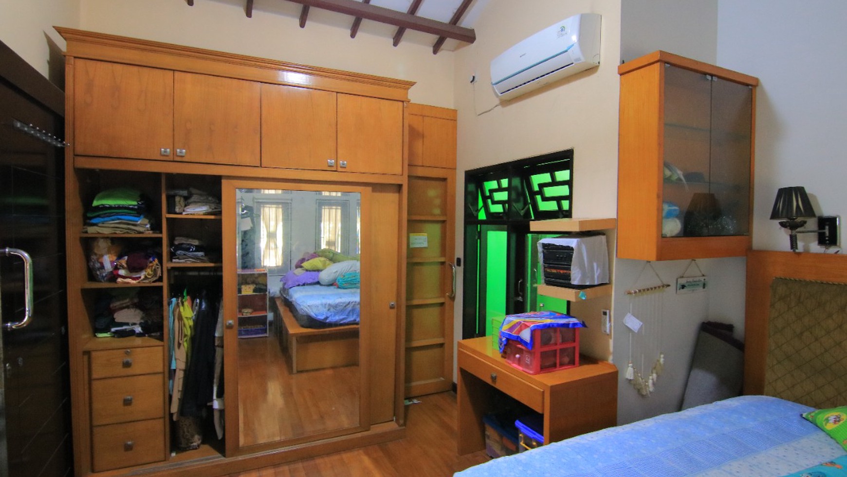 Rumah bagus, terawat, lingkungan aman dan Nyaman di Bekasi