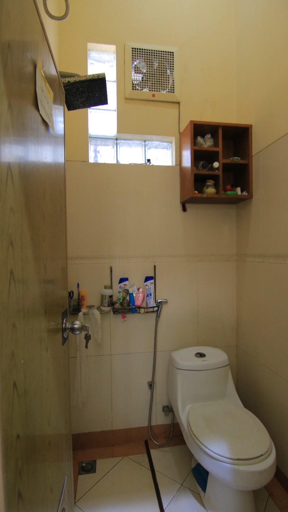 Rumah bagus, terawat, lingkungan aman dan Nyaman di Bekasi