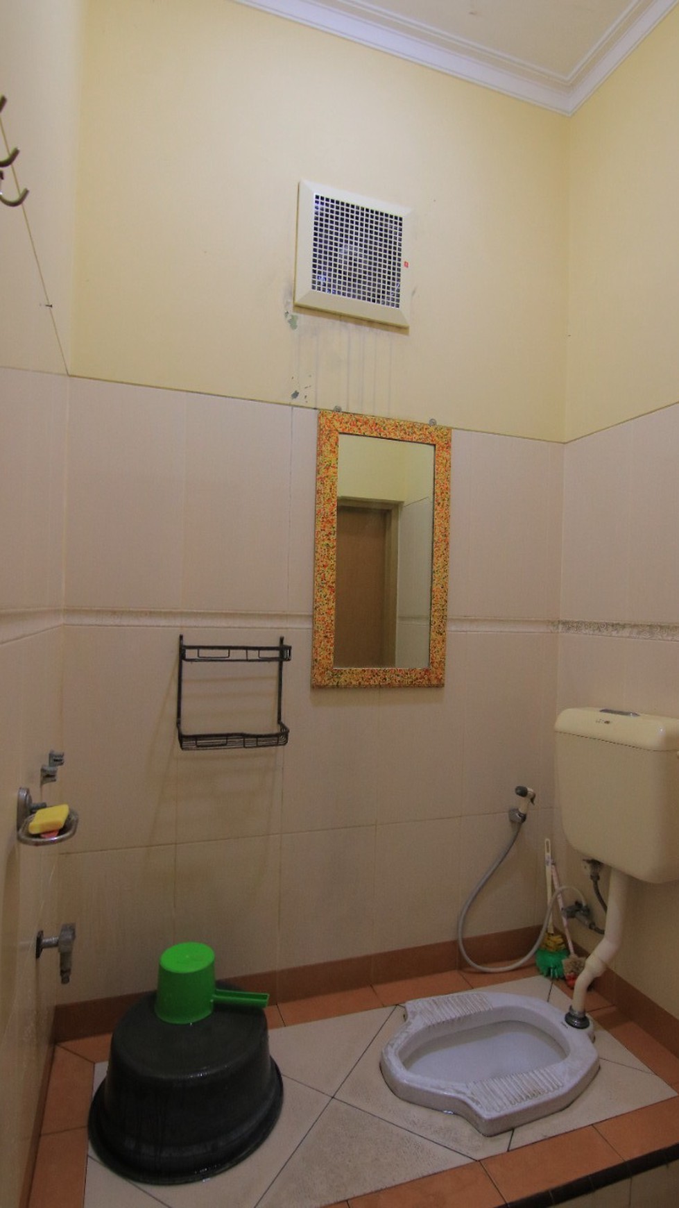 Rumah bagus, terawat, lingkungan aman dan Nyaman di Bekasi