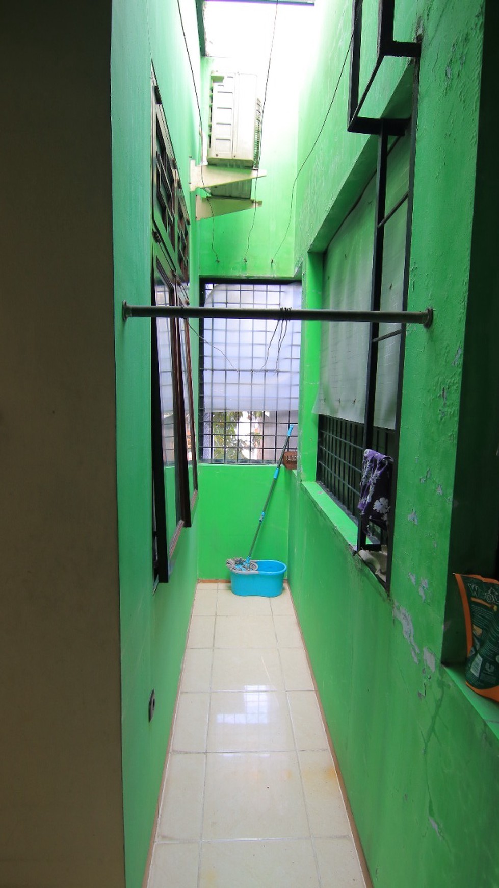 Rumah bagus, terawat, lingkungan aman dan Nyaman di Bekasi