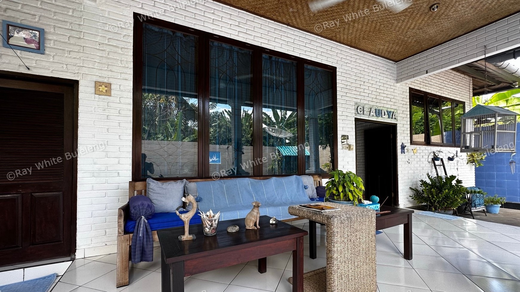 BEAUTIFUL BLUE VILLA FOR SALE