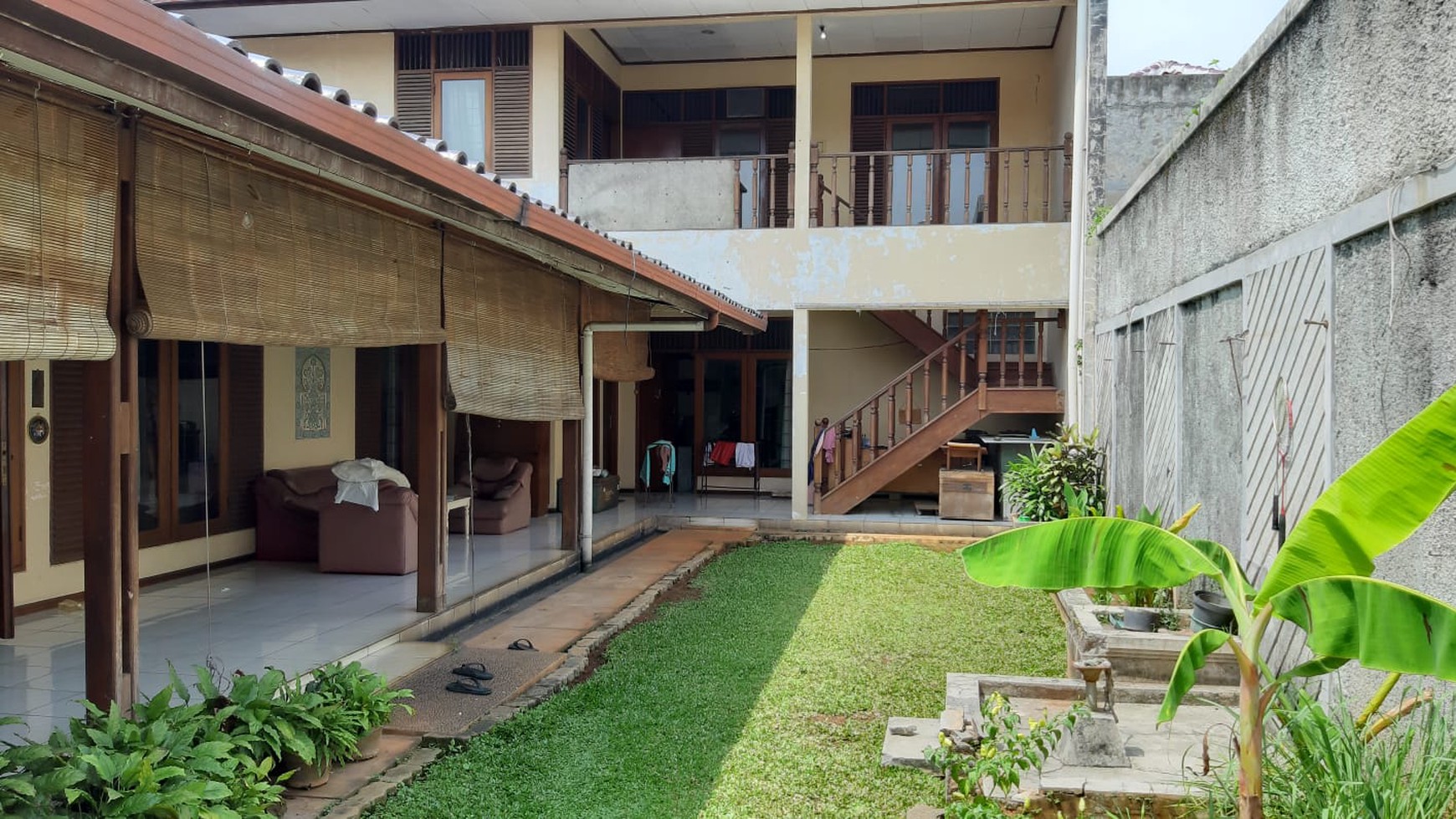 Rumah standar lingkungan aman dan nyaman lokasi di Pondok Aren.