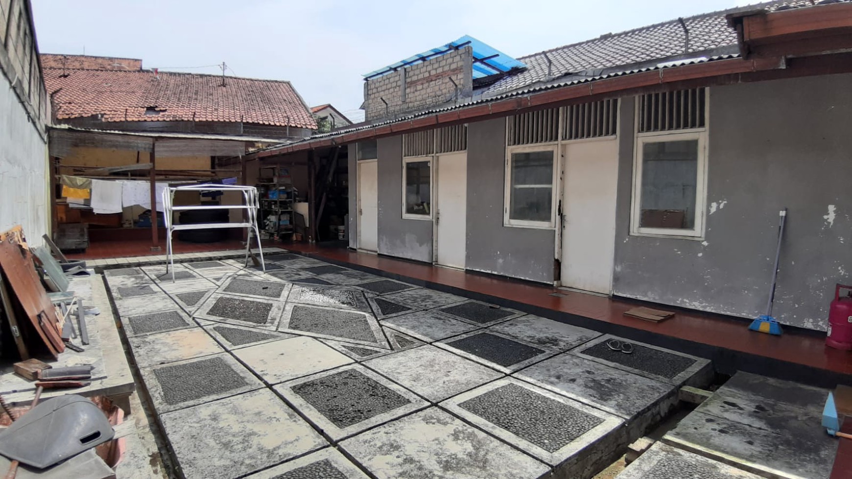 Rumah standar lingkungan aman dan nyaman lokasi di Pondok Aren.