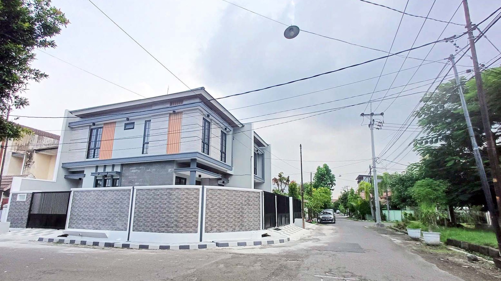 Rumah Baru Gress di Baruk Utara Surabaya Timur, 2 Lantai, Minimalis, cuma ada 2 unit ( on progress) aja... Buruan!!!