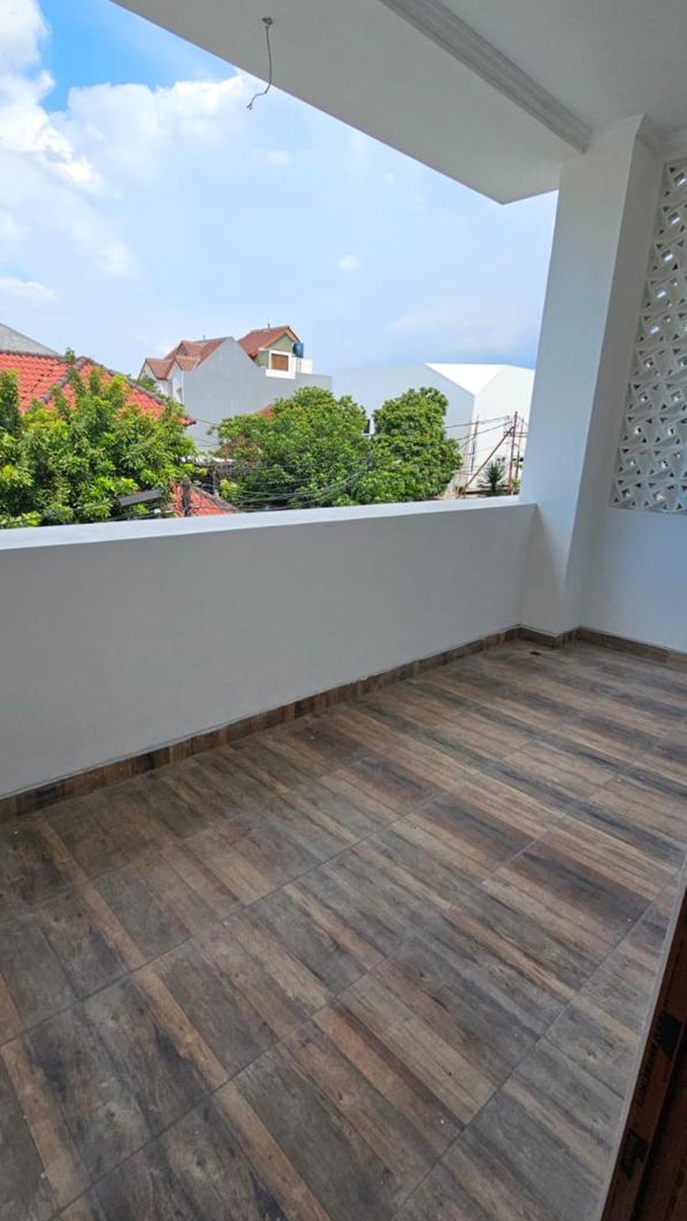 Rumah Baru 2 Lantai Siap Huni dan Strategis @Sekto 1, Bintaro Jaya