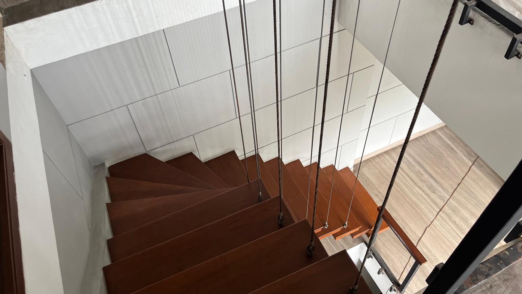 Rumah Baru Modern Tropical Minimalis