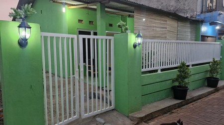 Rumah Siap Huni dengan Hunian Nyaman dan Asri di Pamulang