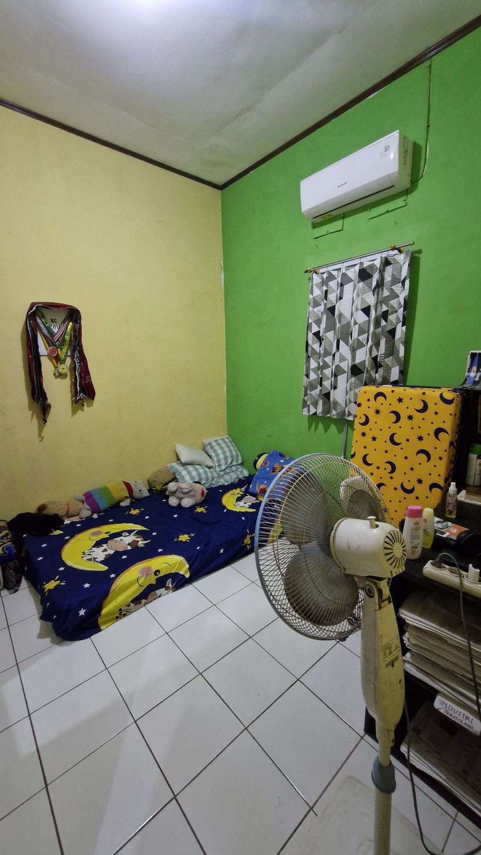 Rumah Siap Huni dengan Hunian Nyaman dan Asri di Pamulang