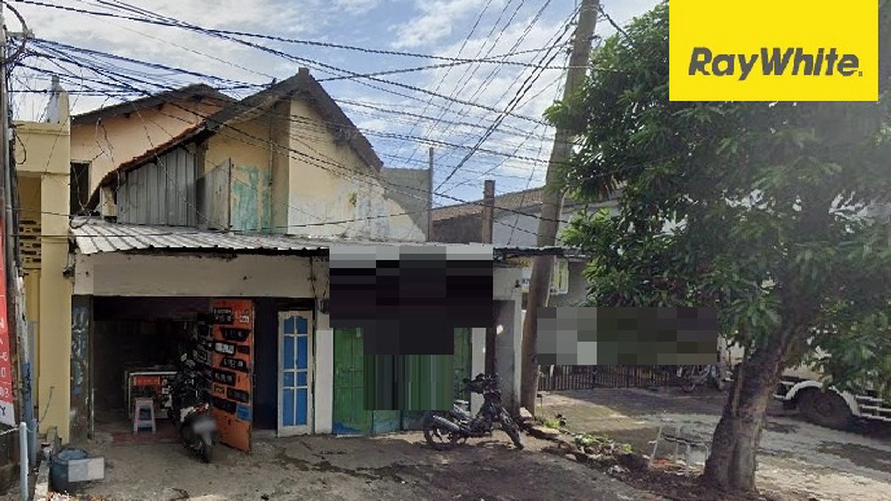 Dijual Rumah SHM di Jl Manyar Kertoarjo Surabaya