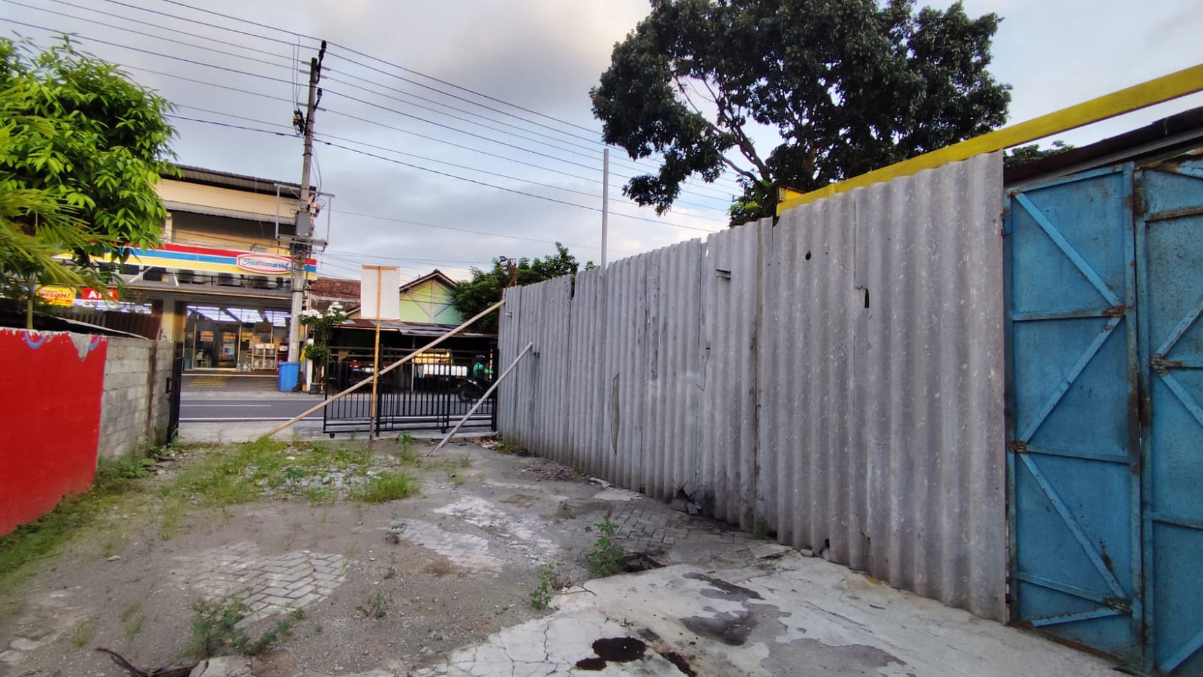 Tanah 490 Meter Persegi Cocok Untuk Kost Lokasi Dekat Toko Merah Condongcatur Depok Sleman