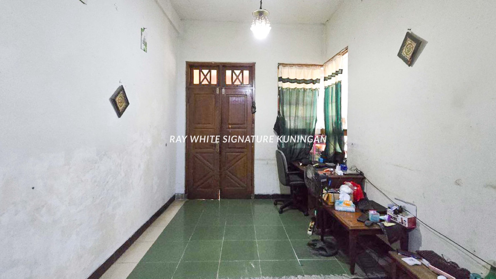 Rumah Lama Layak Huni di Jl Pam Baru I Pejompongan