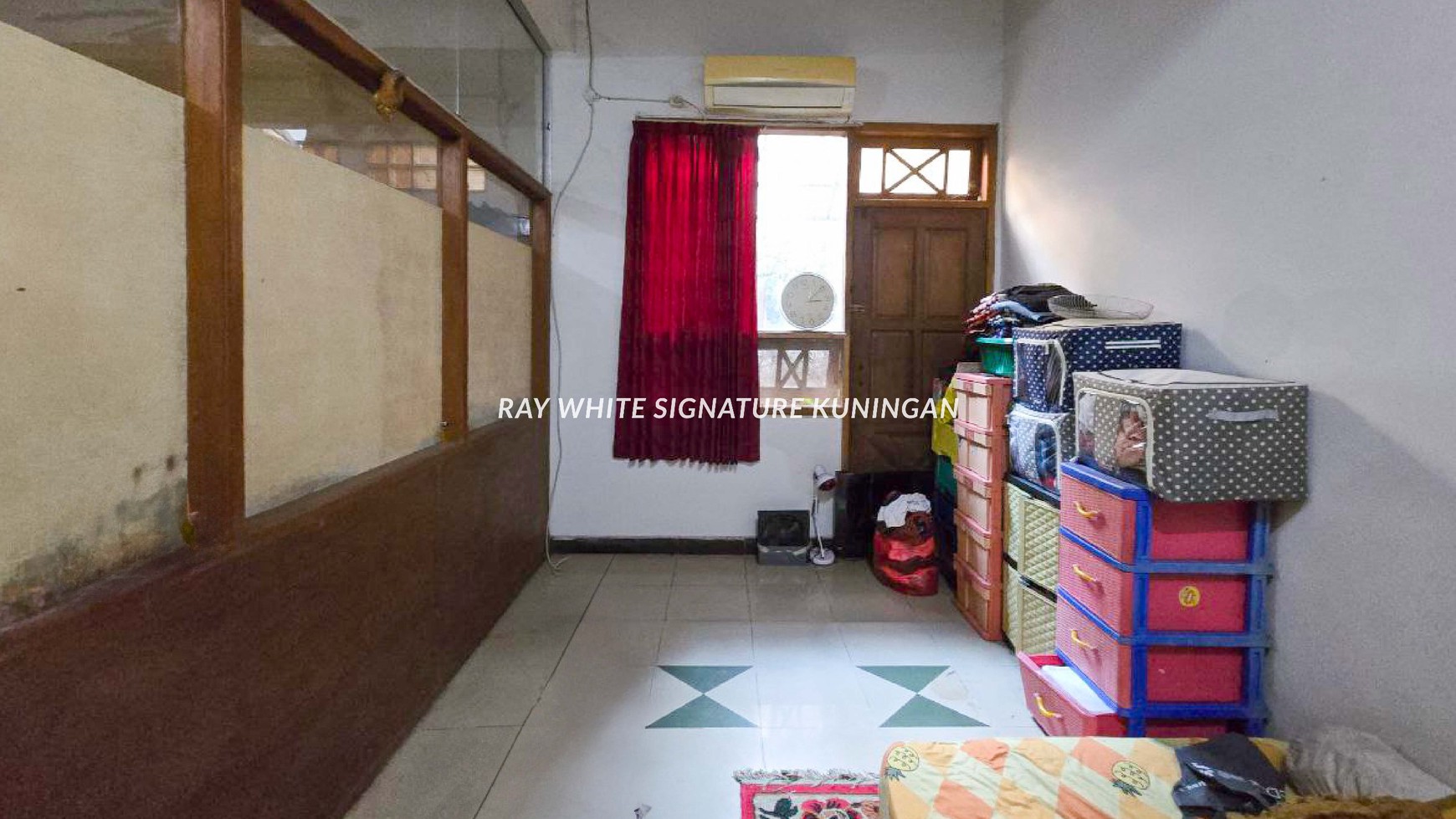 Rumah Lama Layak Huni di Jl Pam Baru I Pejompongan