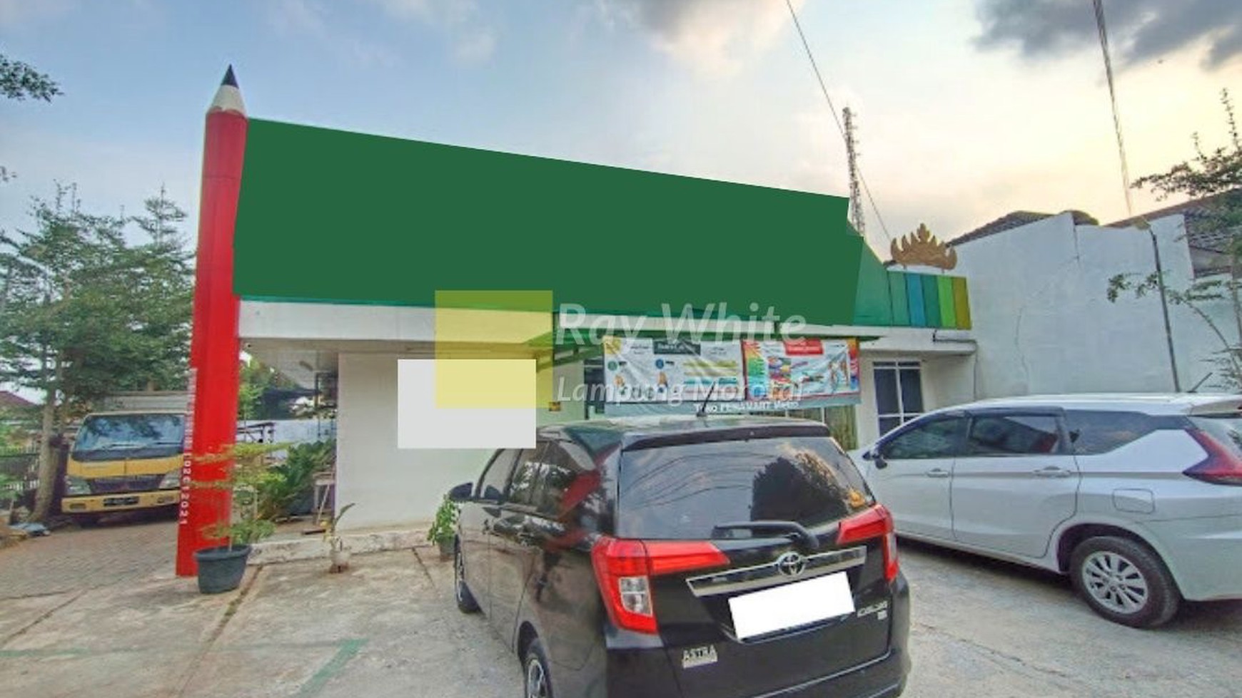 di jual bangunan usaha dan rumah di metro
