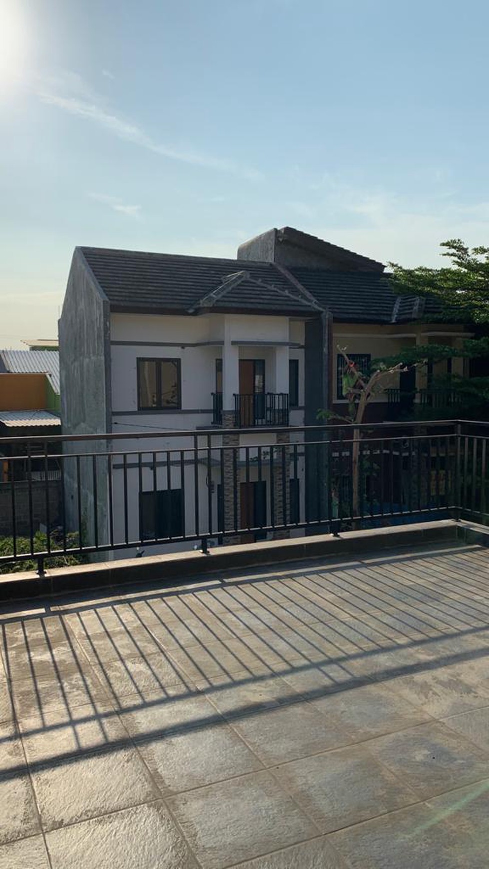 Rumah Siap Huni , Rapi di Perumahan Pondok Aren 