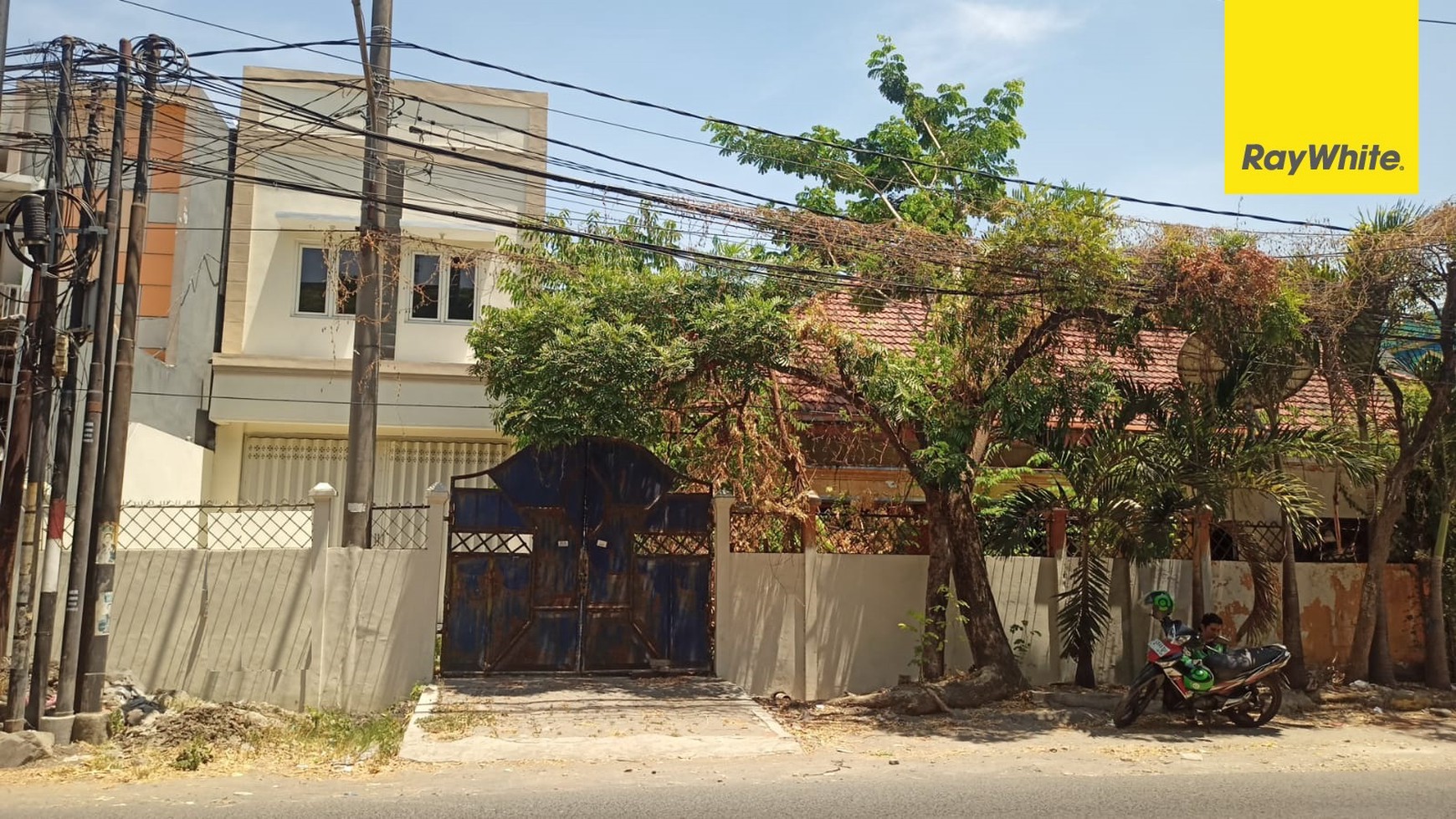 Disewakan Rumah di Jalan Karah Agung Surabaya