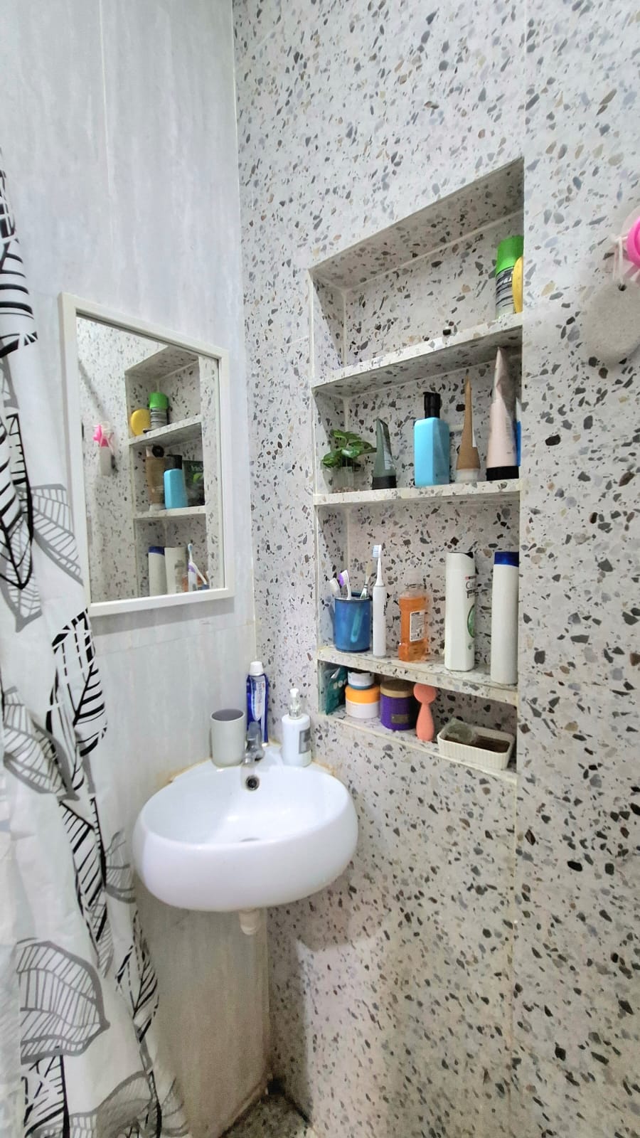 Dijual Rumah 3 Lantai Minimalis Modern | SHM | Full Furnish |490JT| Surabaya Timur