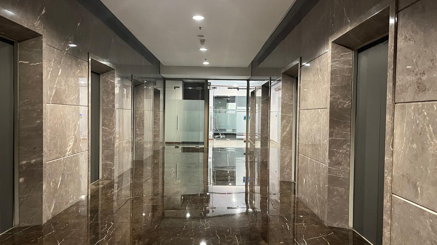 Office Space Equity Tower Senayan View SCBD