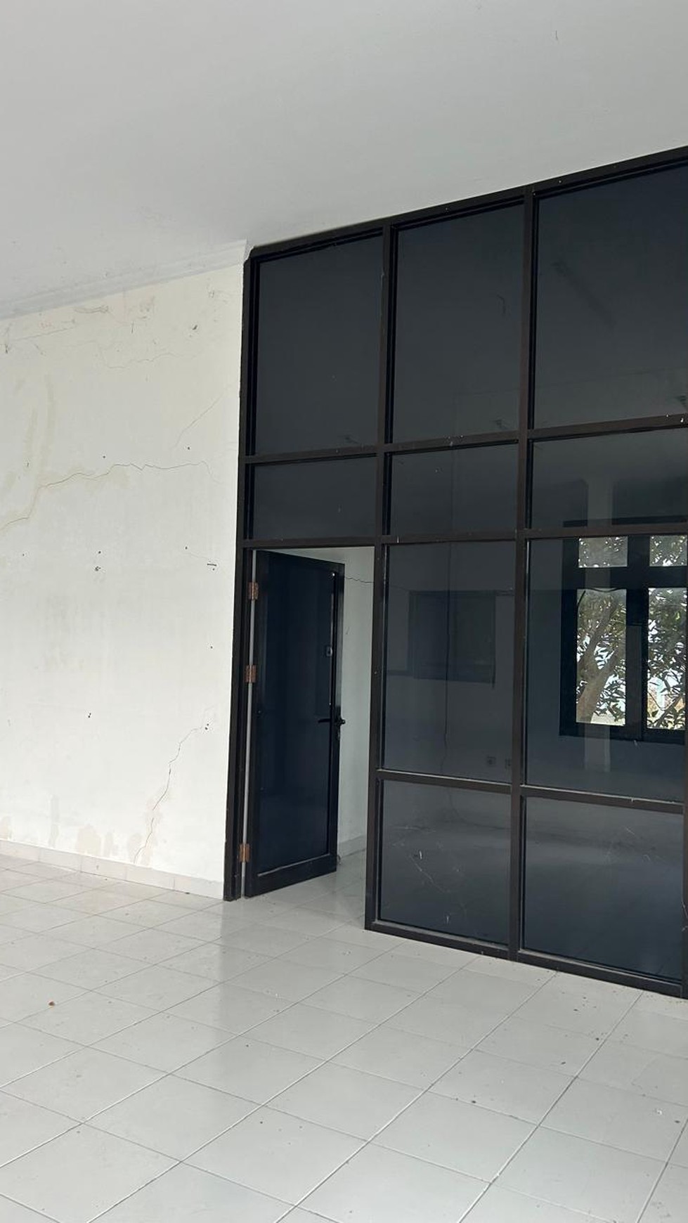 Bangunan Kantor dan Gudang Lokasi Strategis di Kota Rembang Jawa Tengah 