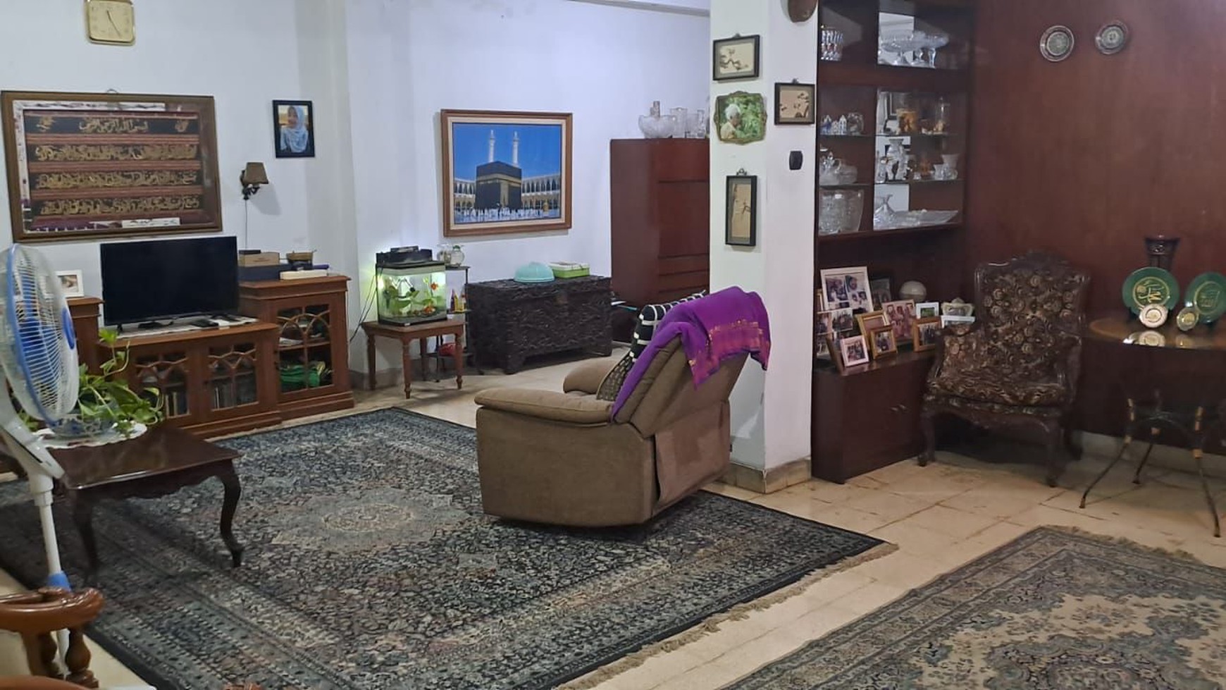 Jual Rumah Asri di Jl Iskandarsyah, Kebayoran Baru