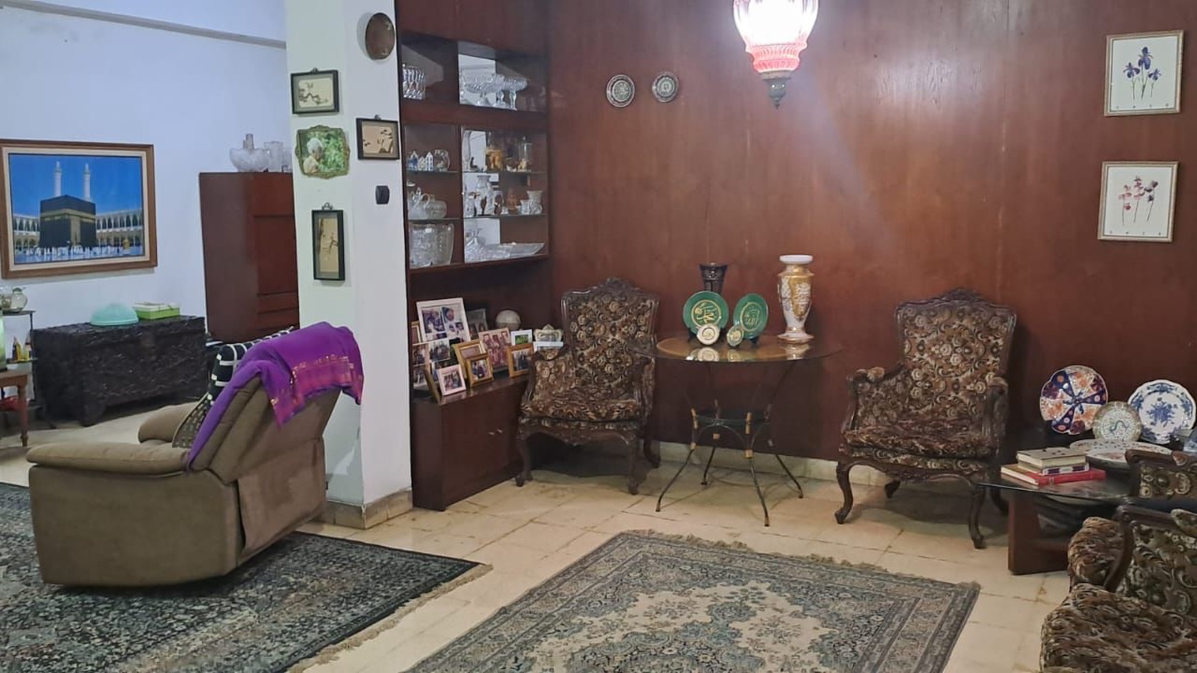 Jual Rumah Asri di Jl Iskandarsyah, Kebayoran Baru