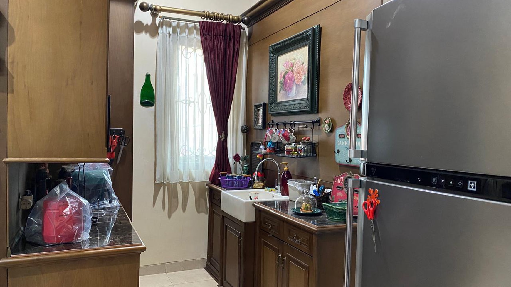 Rumah Cantik, Strategis & Bebas Banjir Jl. Jambu Jatibening 2