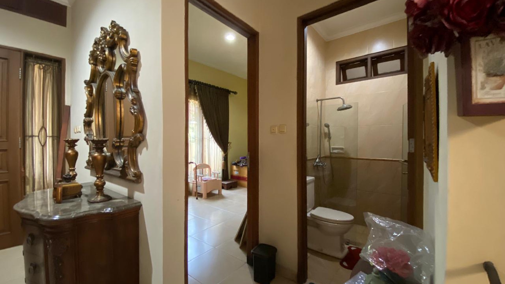 Rumah Cantik, Strategis & Bebas Banjir Jl. Jambu Jatibening 2