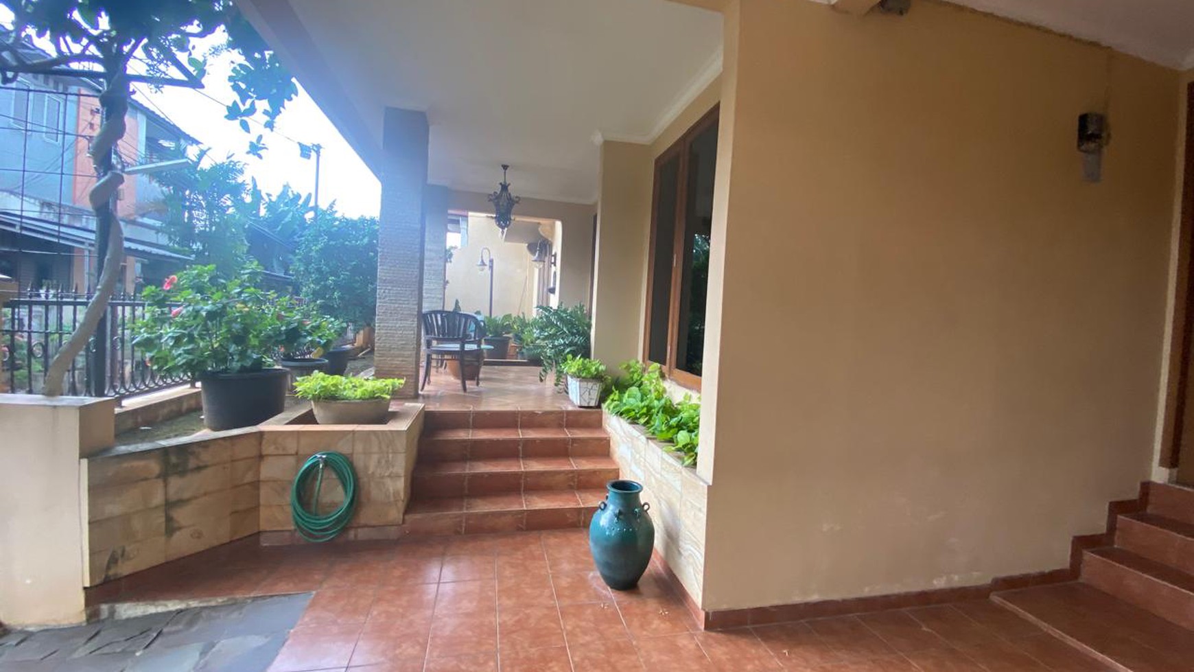 Rumah Cantik, Strategis & Bebas Banjir Jl. Jambu Jatibening 2