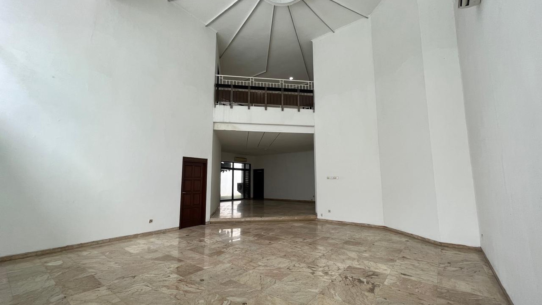 DIJUAL RUMAH MEWAH BANGKA II - 10 MENIT KE SENOPATI | TIDAK BANJIR!