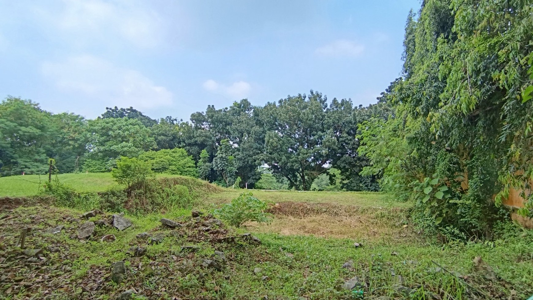 Dijual Tanah/Kavling Siap Bangun Lokasi Strategis di Pamulang, Banten