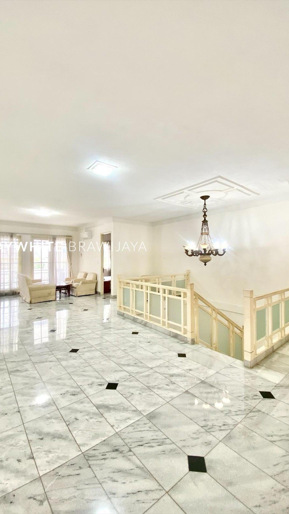 Rumah Siap Huni Cocok untuk Kedutaan Besar Lingkungan Tenang
