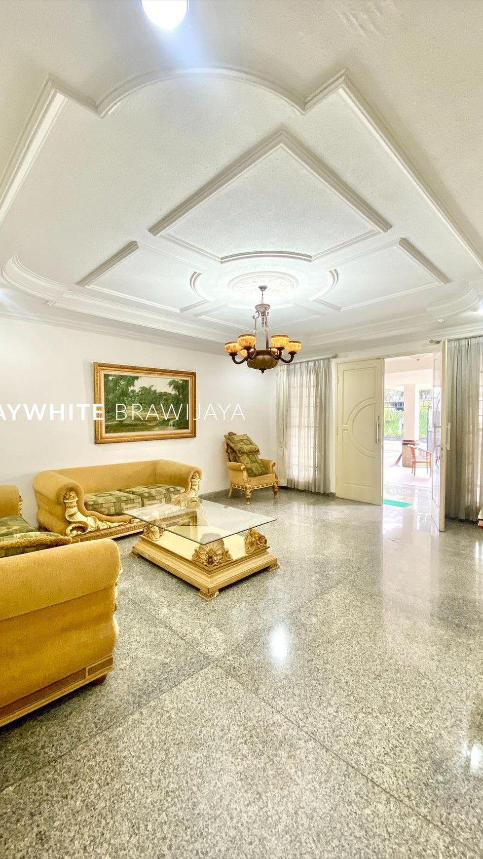 Rumah Siap Huni Cocok untuk Kedutaan Besar Lingkungan Tenang