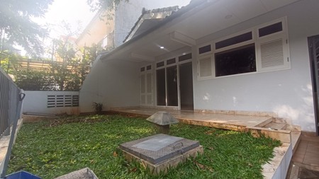 Rumah Pondok Indah, Jl. Pinang Merah, Kebayoran Lama, Jakarta Selatan