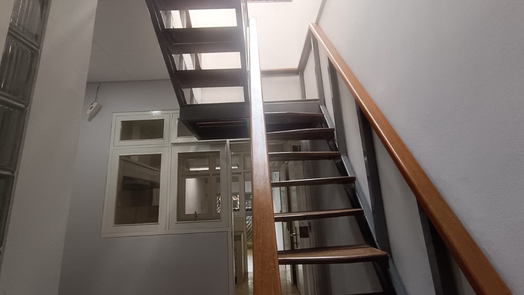 Rumah Pondok Indah, Jl. Pinang Merah, Kebayoran Lama, Jakarta Selatan