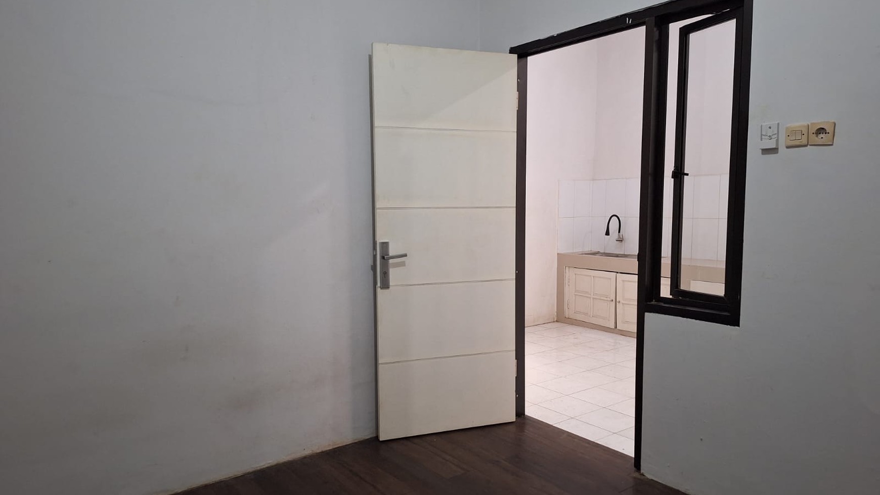 Rumah Bagus,kemanan 24 jam di Bintaro Jaya 5