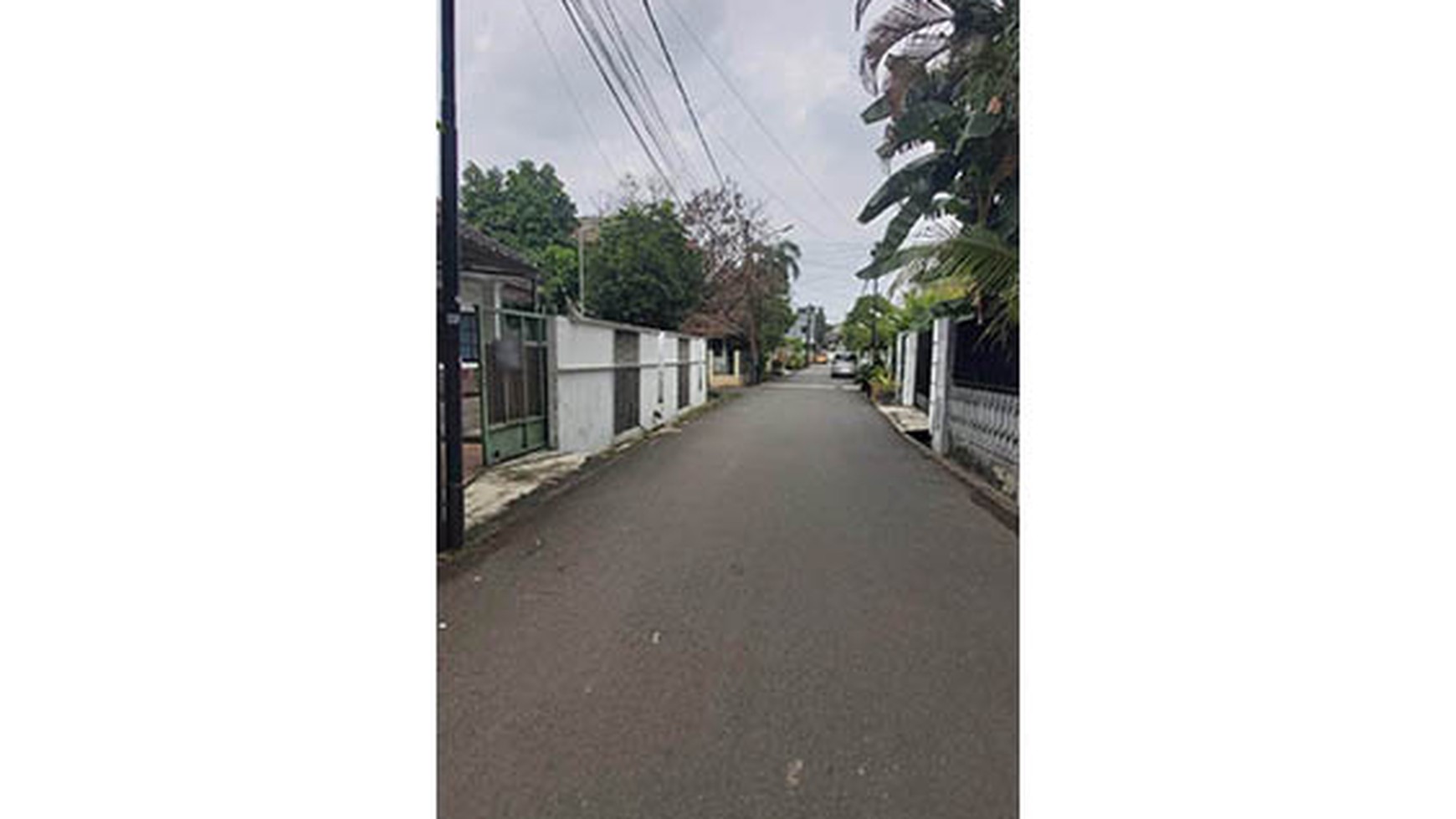 Rumah Jl Perkebunan Duren Sawit, Pondok Bambu