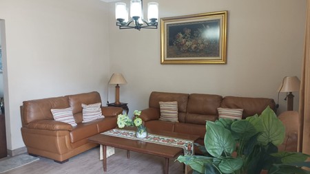 Rumah LT 300 m2 an di Area Tebet