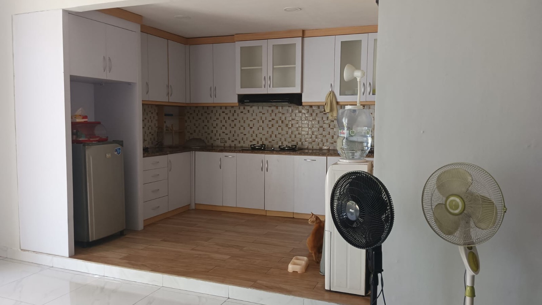 Rumah Cantik dan Terawat Juga Siap Huni di Menteng Dalam