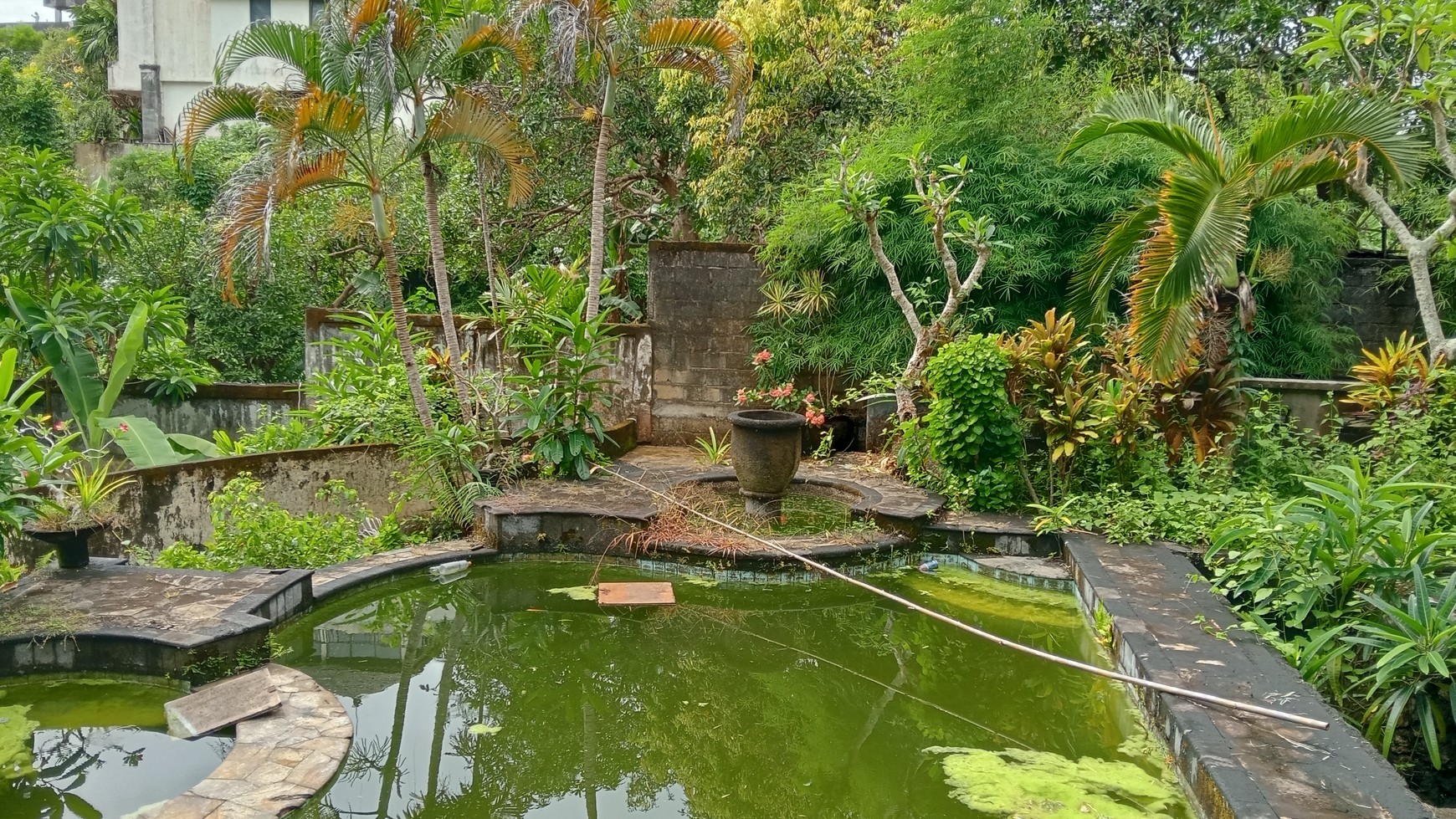 Villa For Sale - Land Value Only, Prime Location in Puri Gading, Jimbaran