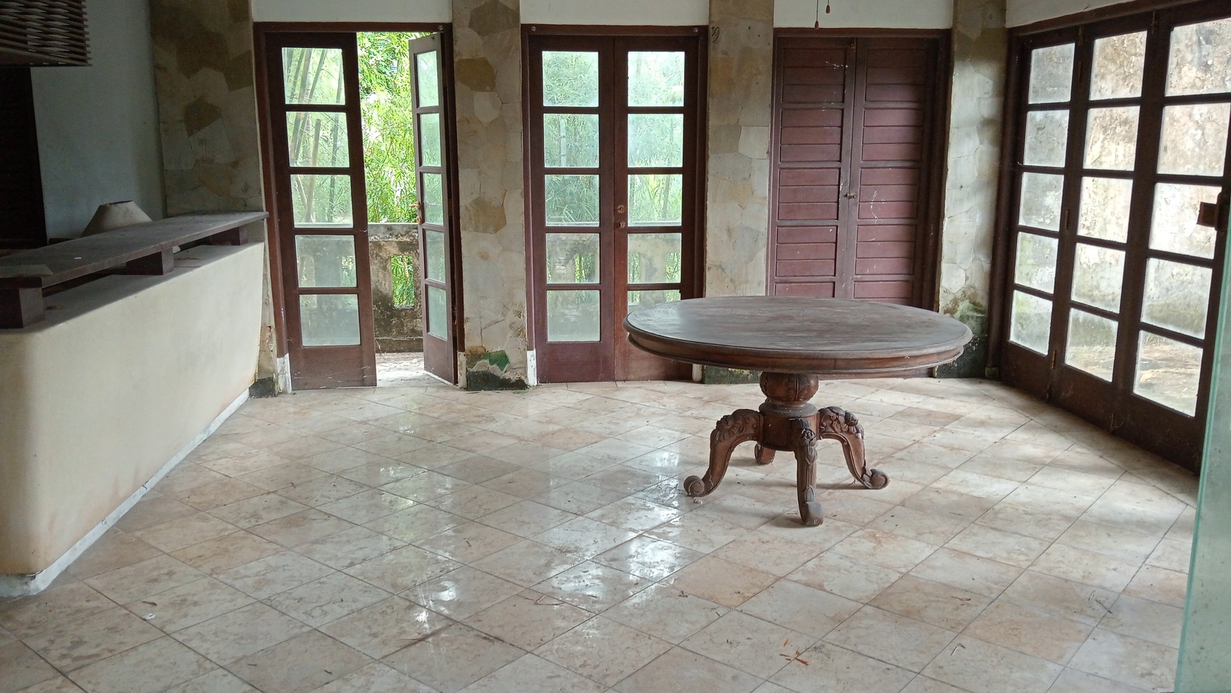 Villa For Sale - Land Value Only, Prime Location in Puri Gading, Jimbaran