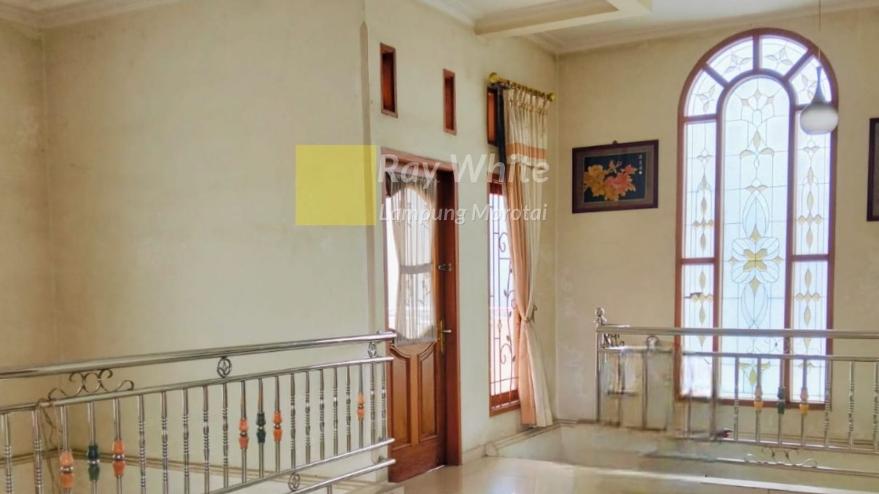 Dijual rumah di kedamaian