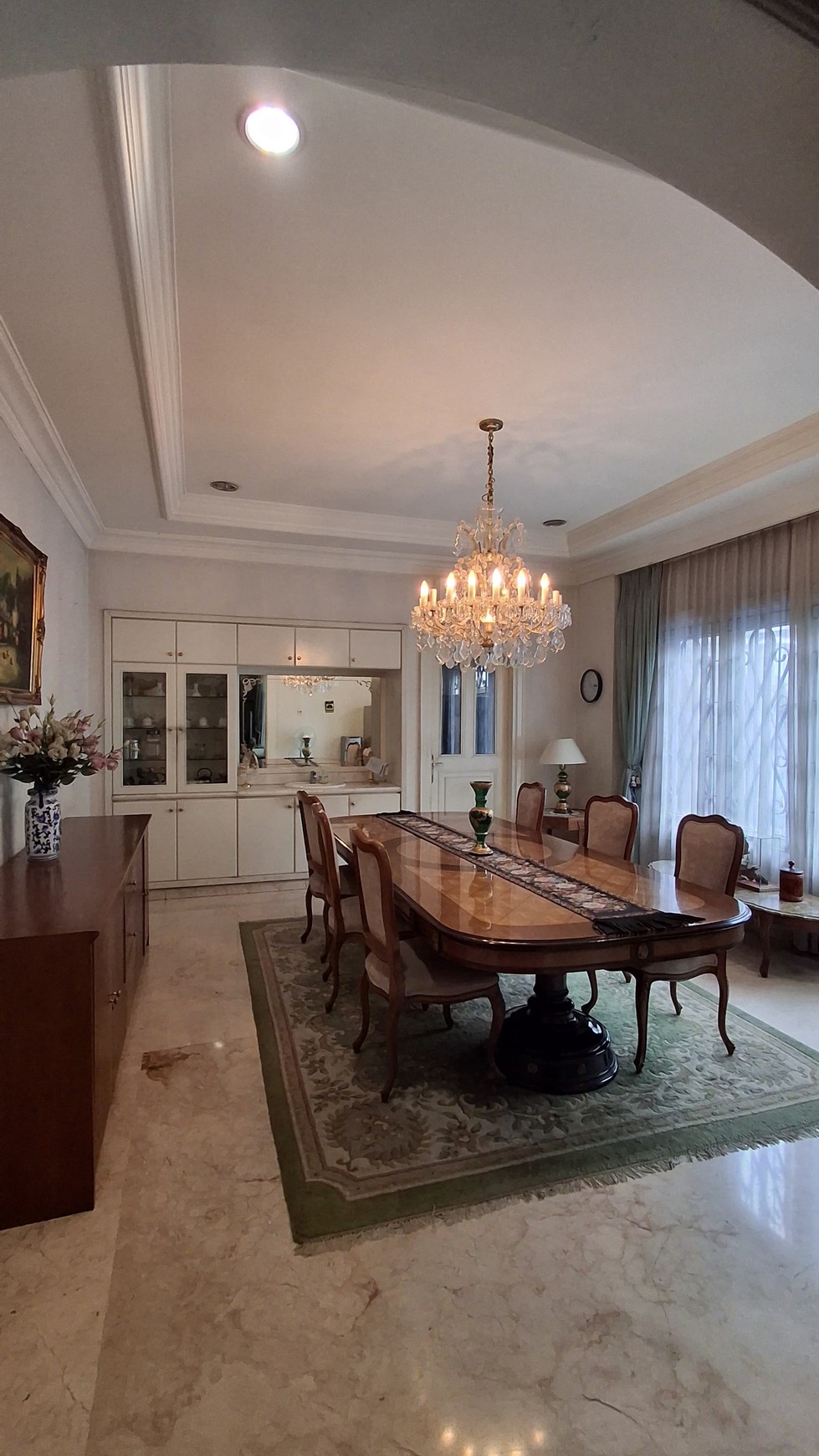 Rumah Mewah Dikawasan Elit Kebayoran Baru, Jakarta Selatan