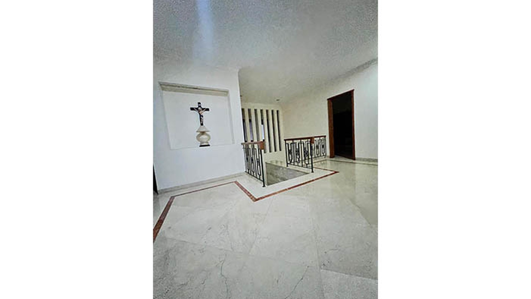 Rumah Kemang Selatan, Komplek Apartemen Kemang Jaya