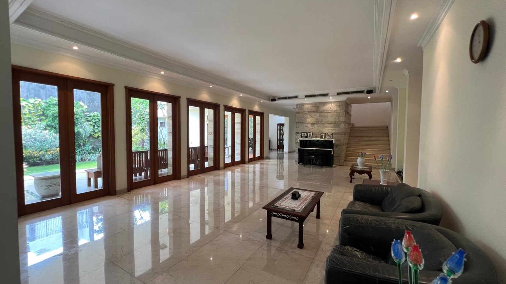Rumah Kemang Selatan, Komplek Apartemen Kemang Jaya