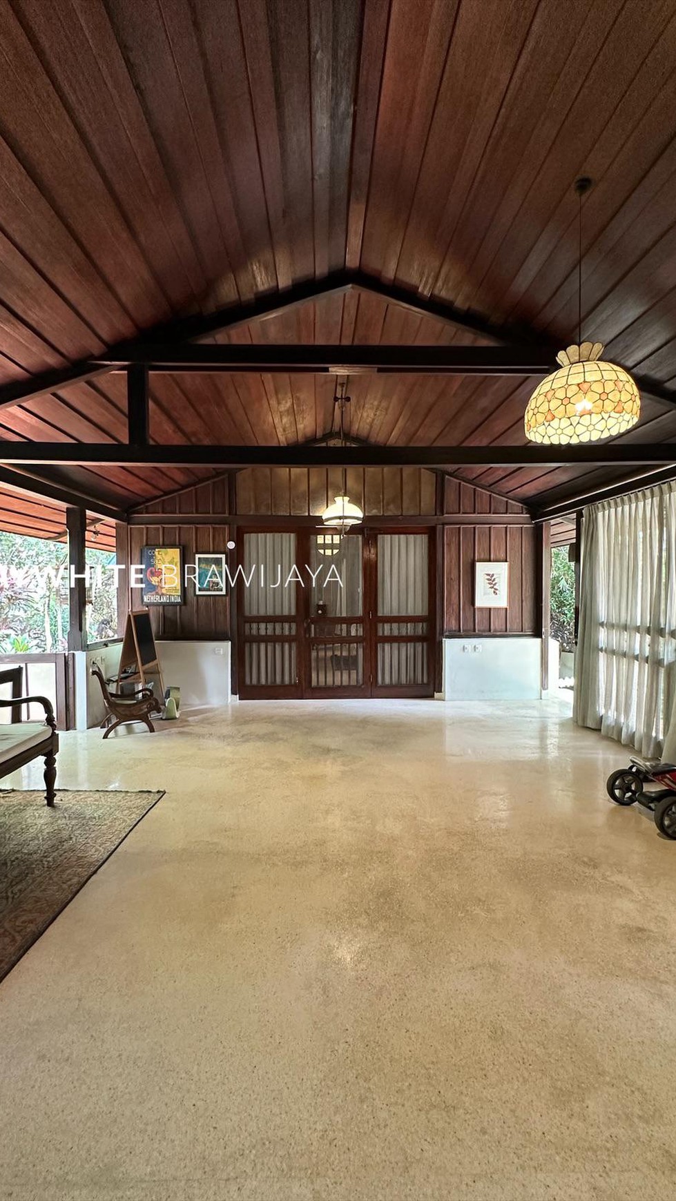 Rumah Tropical Design Dalam Kompleks Fatmawati Cilandak