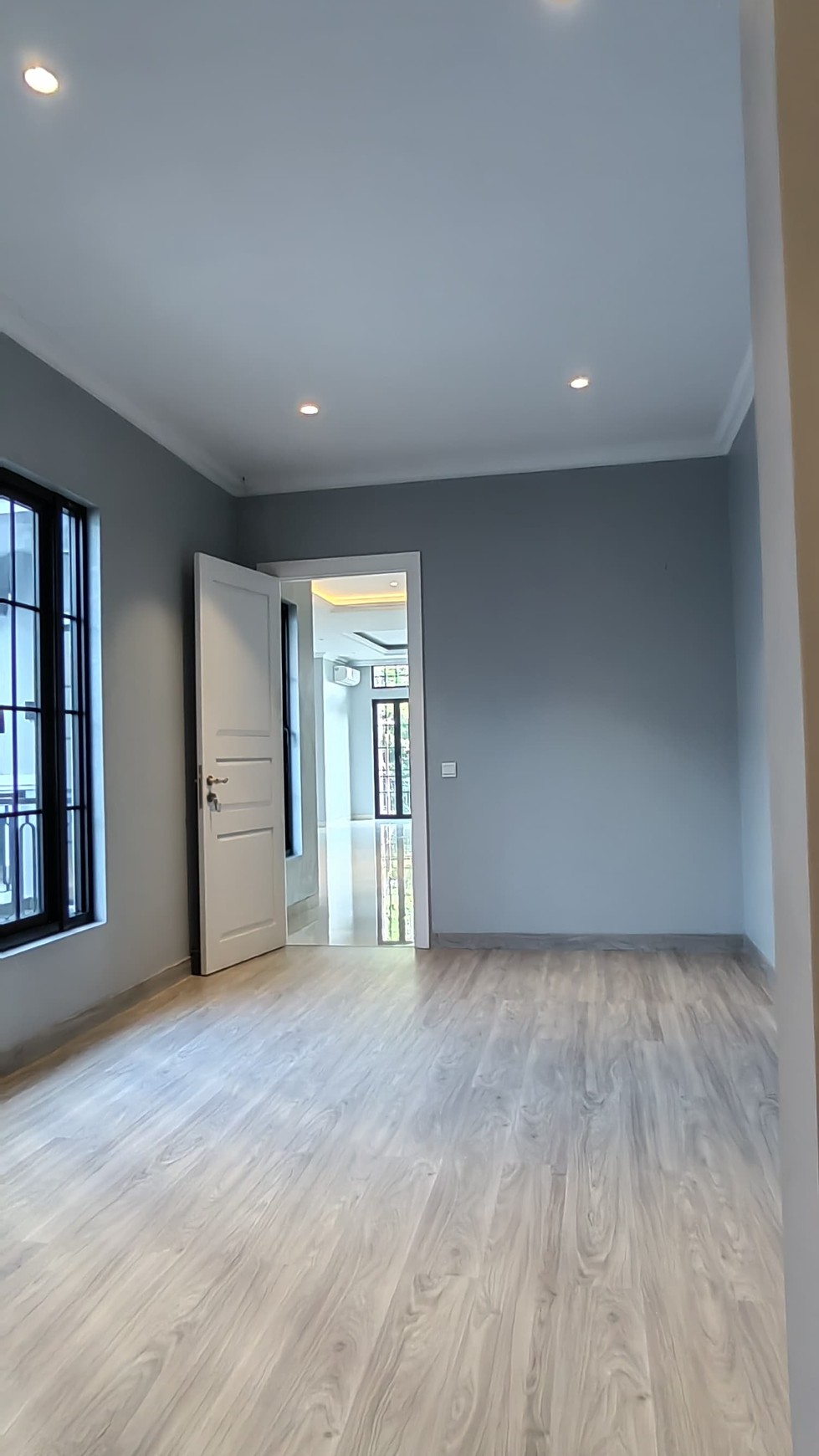 Dijual 4 Unit Rumah Mewah Brandnew di Jeruk Purut Cilandak Timur Jaksel