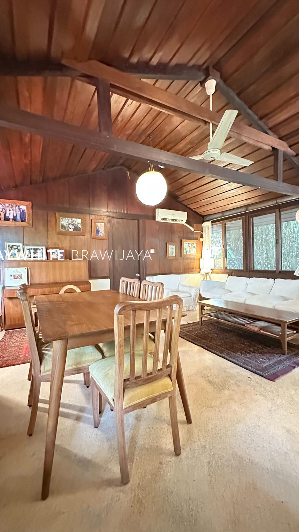Rumah Tropical Design Dalam Kompleks Fatmawati Cilandak
