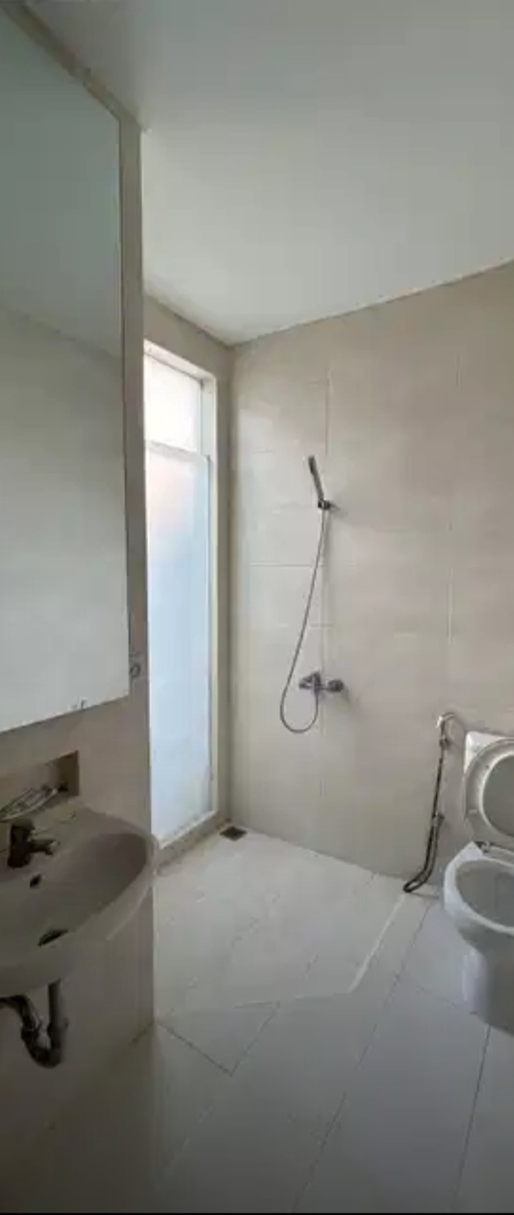 DIJUAL 2M-AN  PAKUWON CITY SURABAYA TIMUR