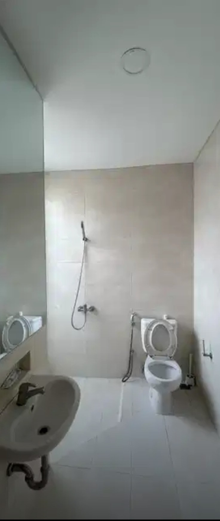 DIJUAL 2M-AN  PAKUWON CITY SURABAYA TIMUR