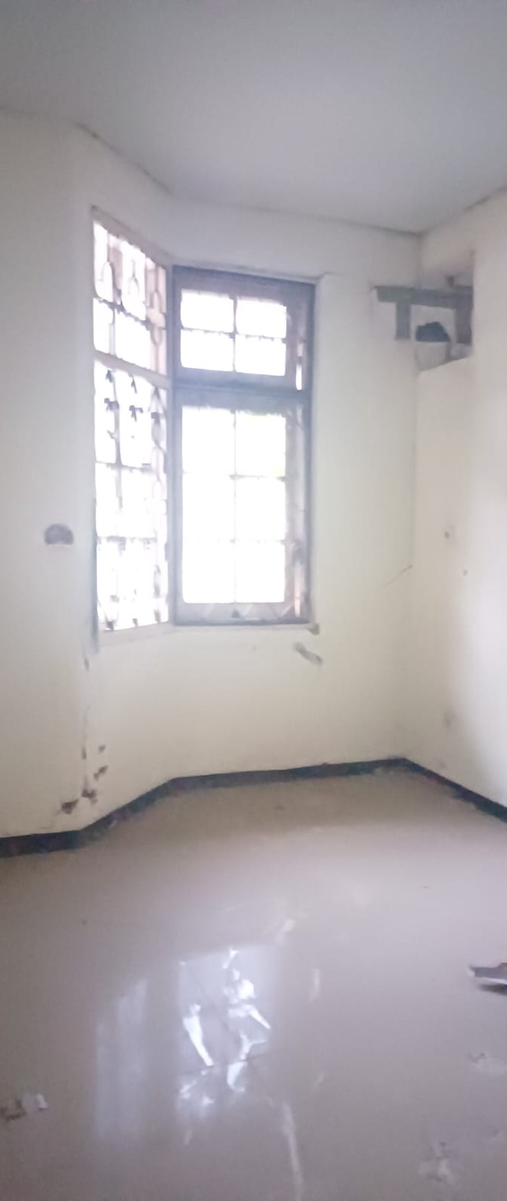 DIJUAL RUMAH NIRWANA EXEKUTIF (SURABAYA)